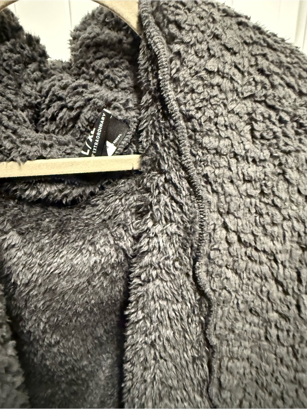 Popflex Cozy Teddy Faux-Shearling Hooded Cardigan in Black - Picture 2 of 5